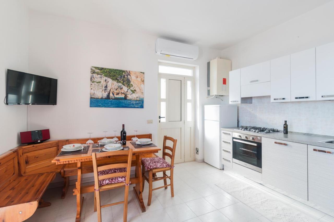 Suite Apartment La Punta Cala Gonone Ngoại thất bức ảnh