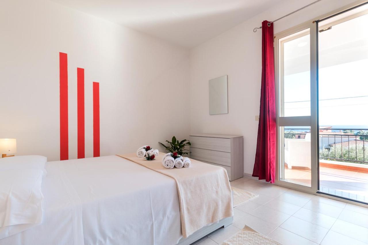 Suite Apartment La Punta Cala Gonone Ngoại thất bức ảnh