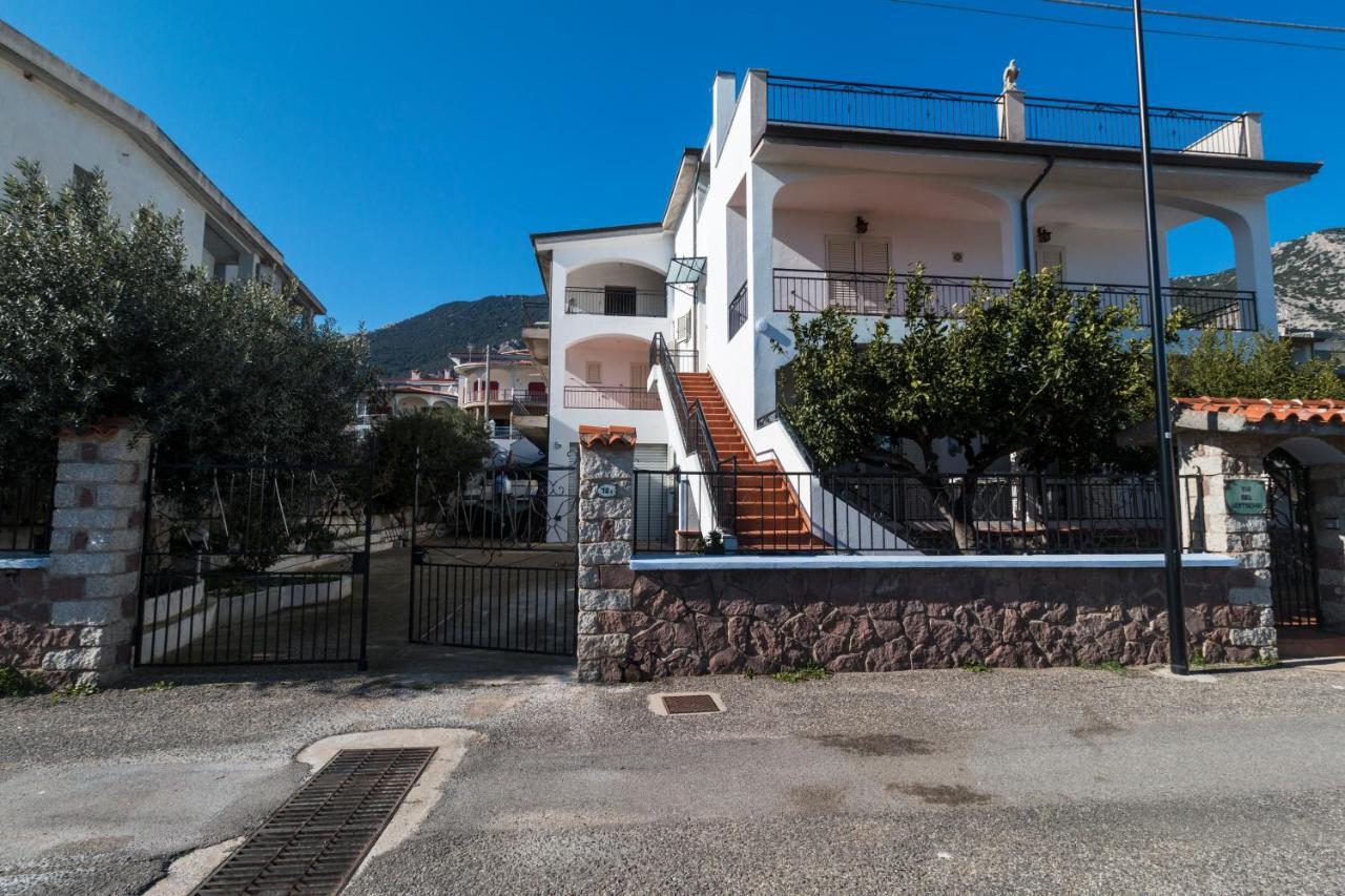 Suite Apartment La Punta Cala Gonone Ngoại thất bức ảnh