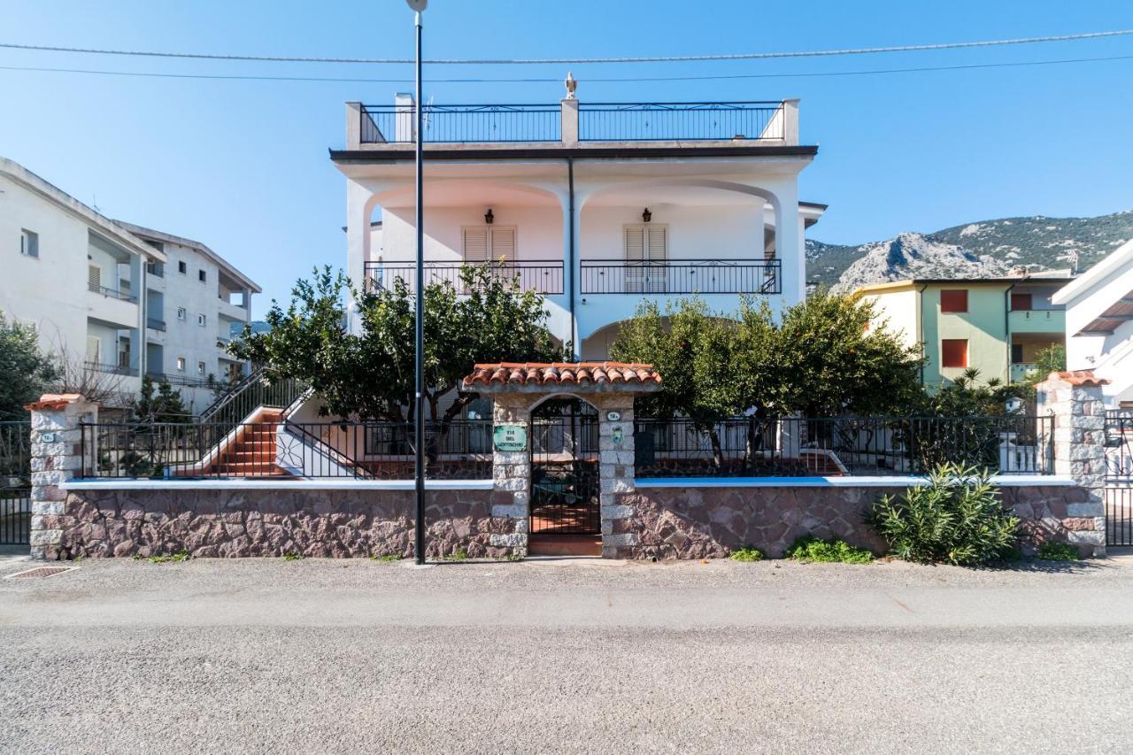 Suite Apartment La Punta Cala Gonone Ngoại thất bức ảnh